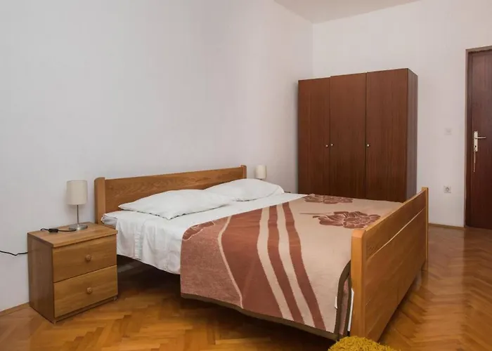Apartman Gaj *